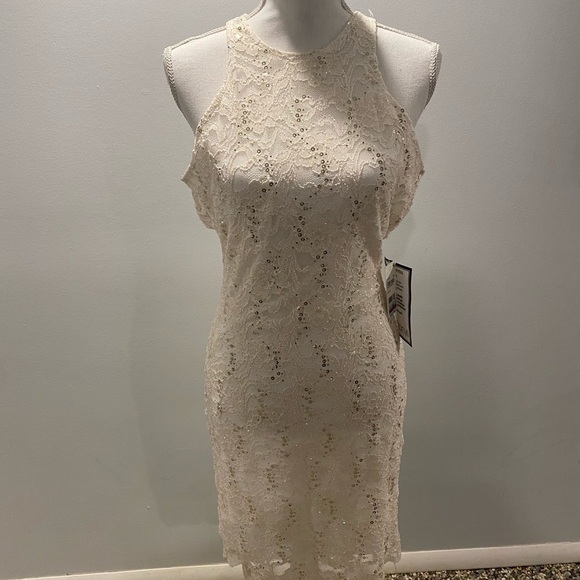 {JUMP} open back sequined dress - Picture 1 of 5